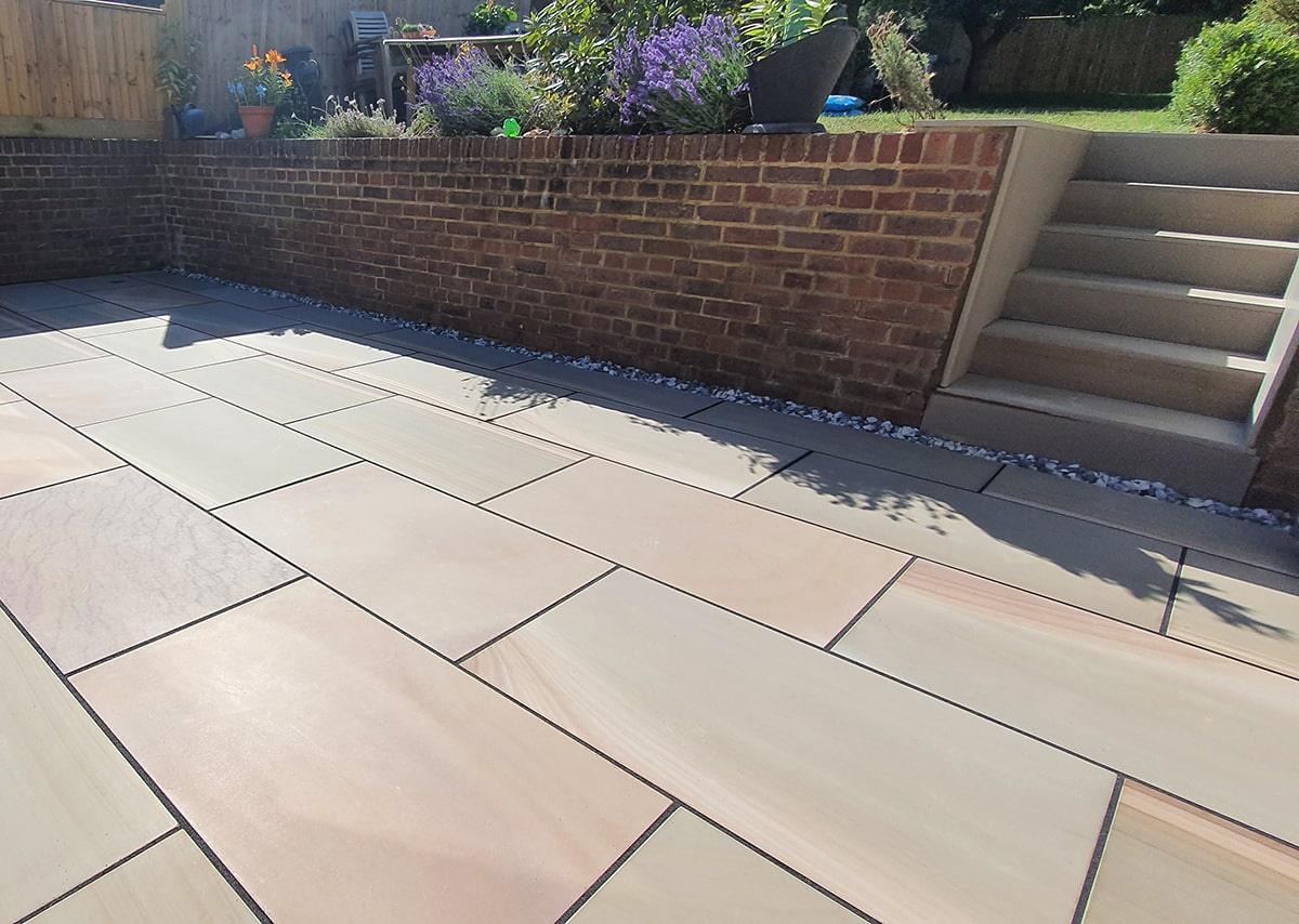 Raj Green Indian Sandstone Paving Slabs - Sawn & Honed - 900x600 - 20mm - Smooth Paving - UniversalPaving